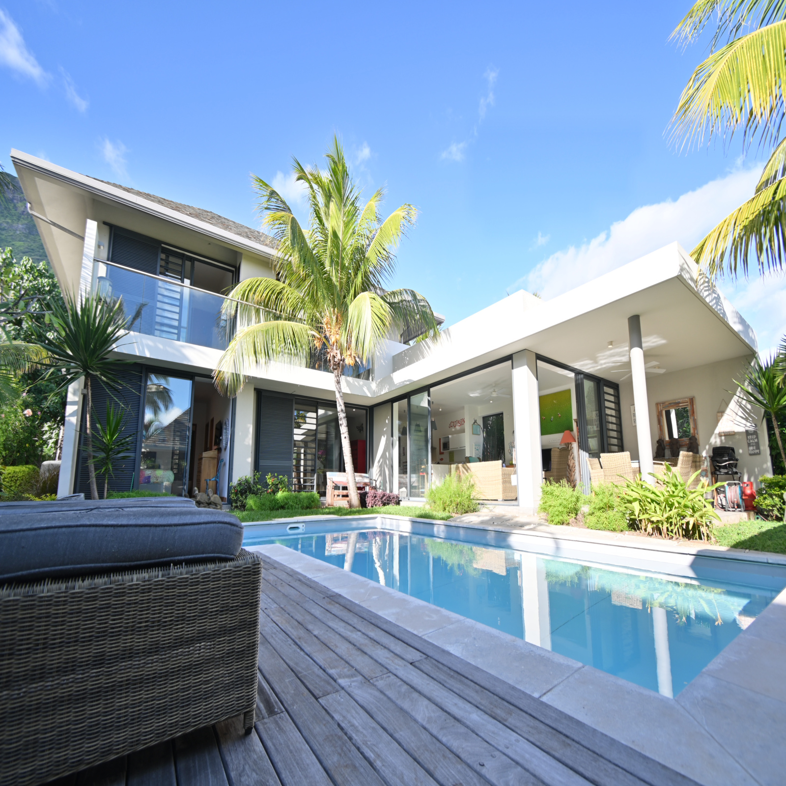 vente RIVIERE NOIRE Villa Haut de Gamme dans Résidence de Prestige