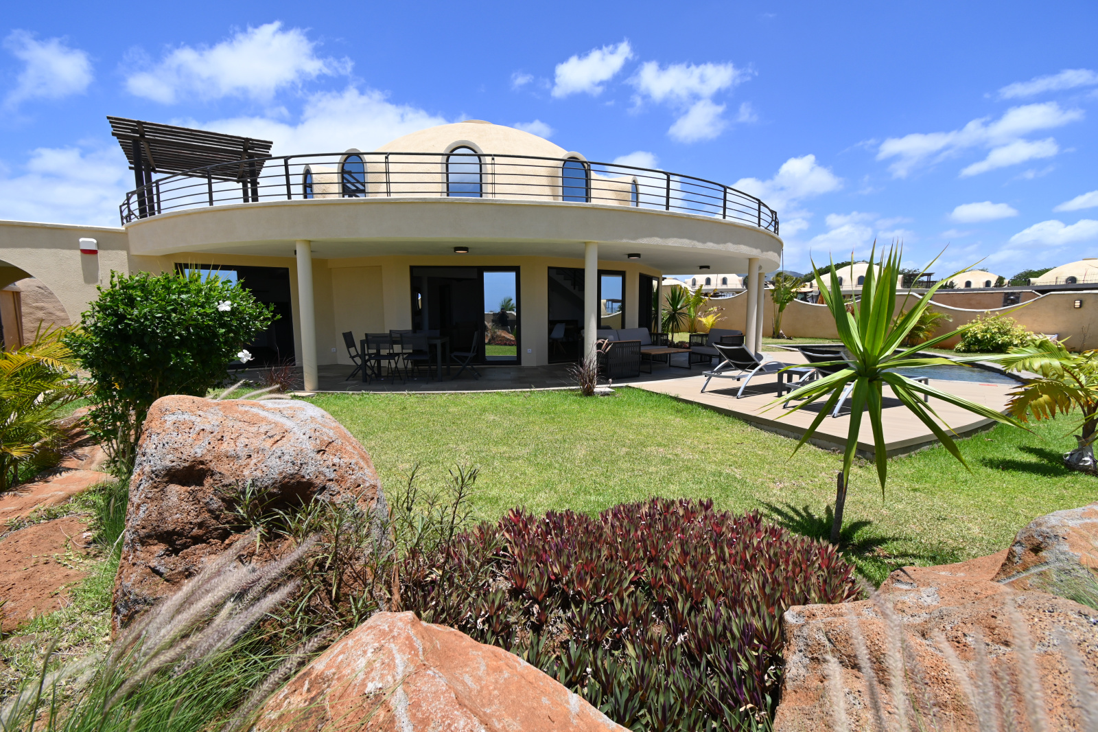 Image_1, Villa, Albion, ref :2101181